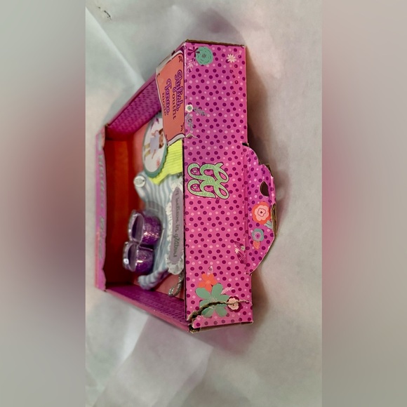 Glitter Girls Doll Clothes & Shoes Set - Picture 7 of 9